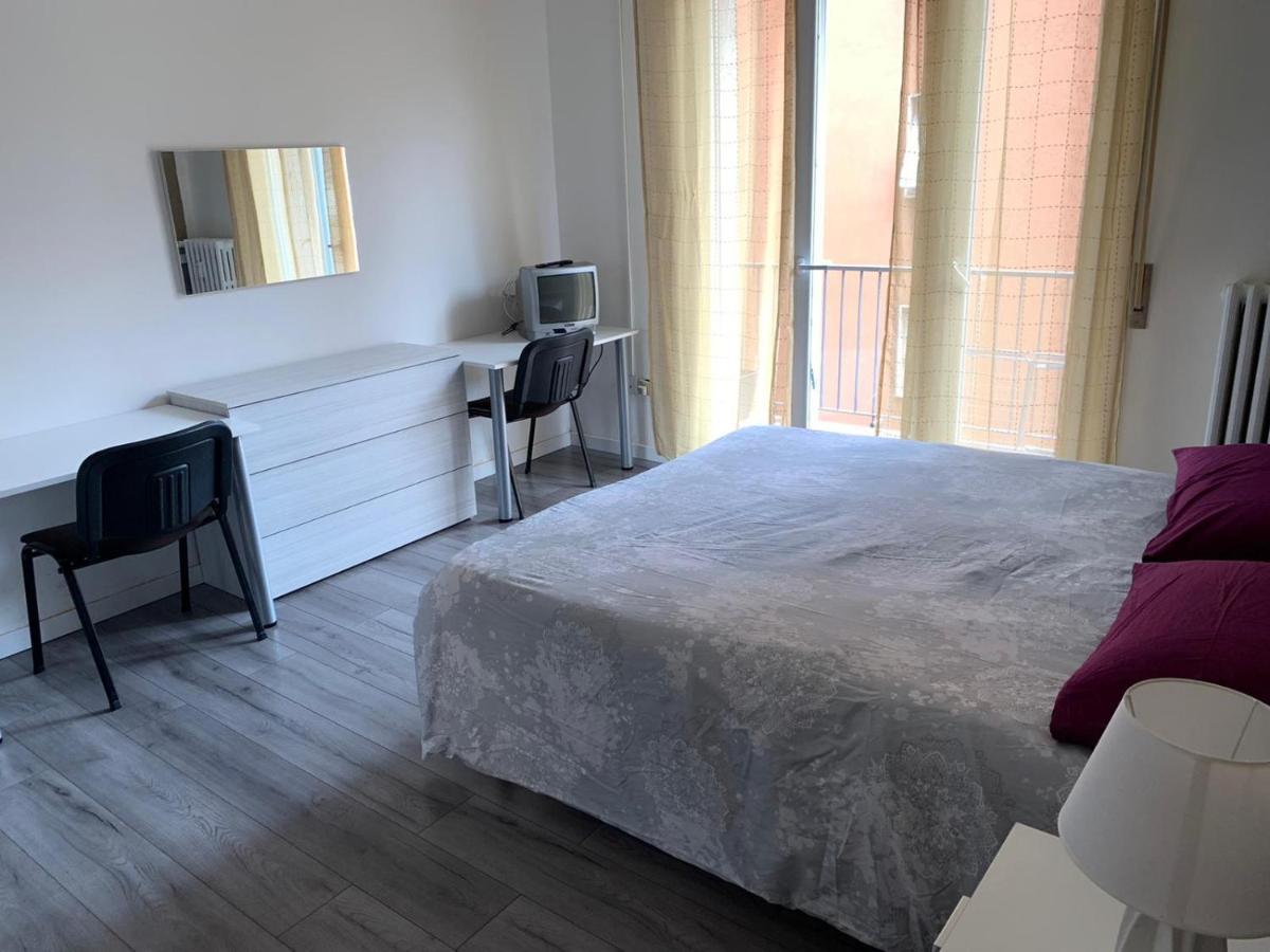 La Suite Dell' Arco Parma Kültér fotó